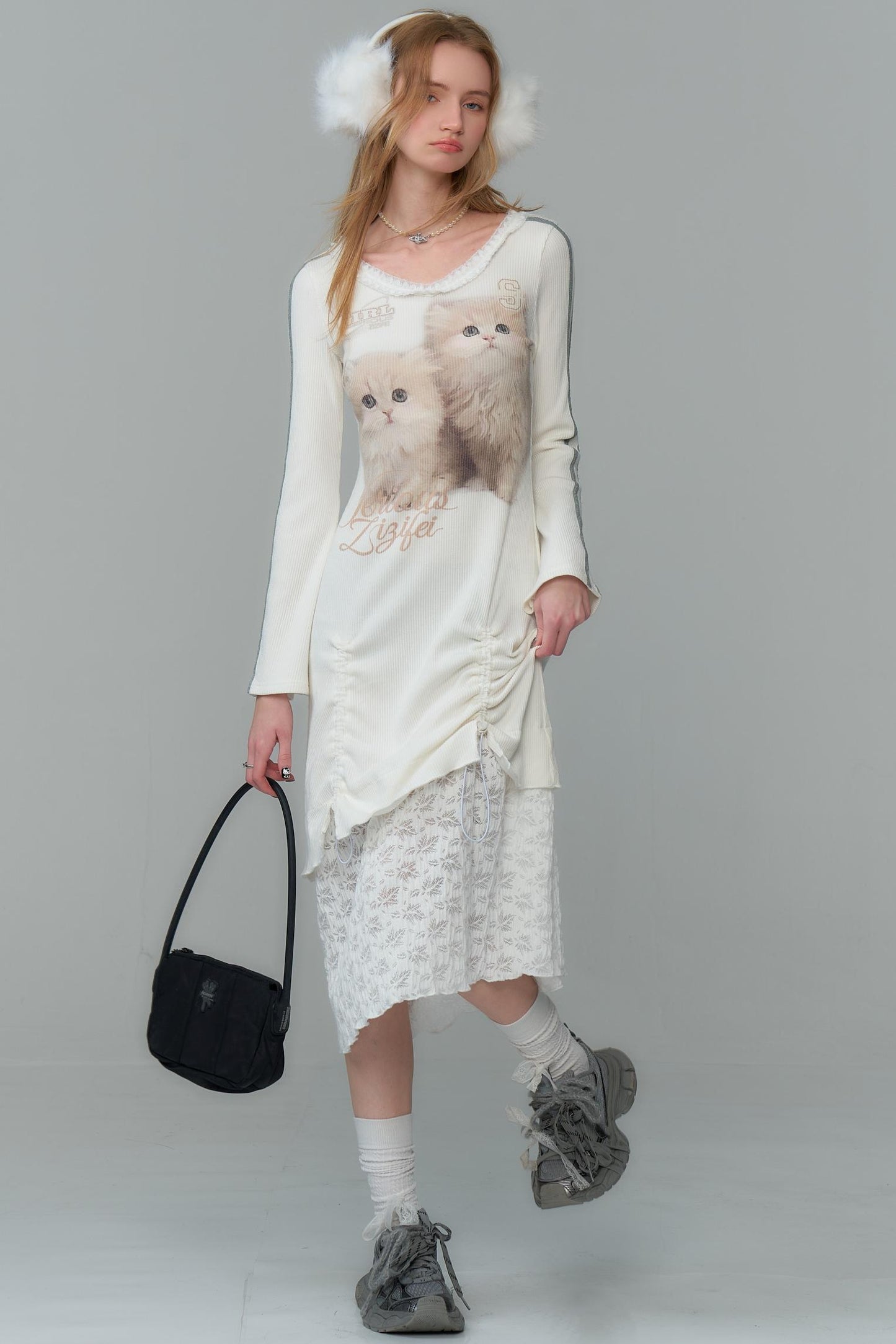 Lace Splicing Cat V-Neck Knitted Dress