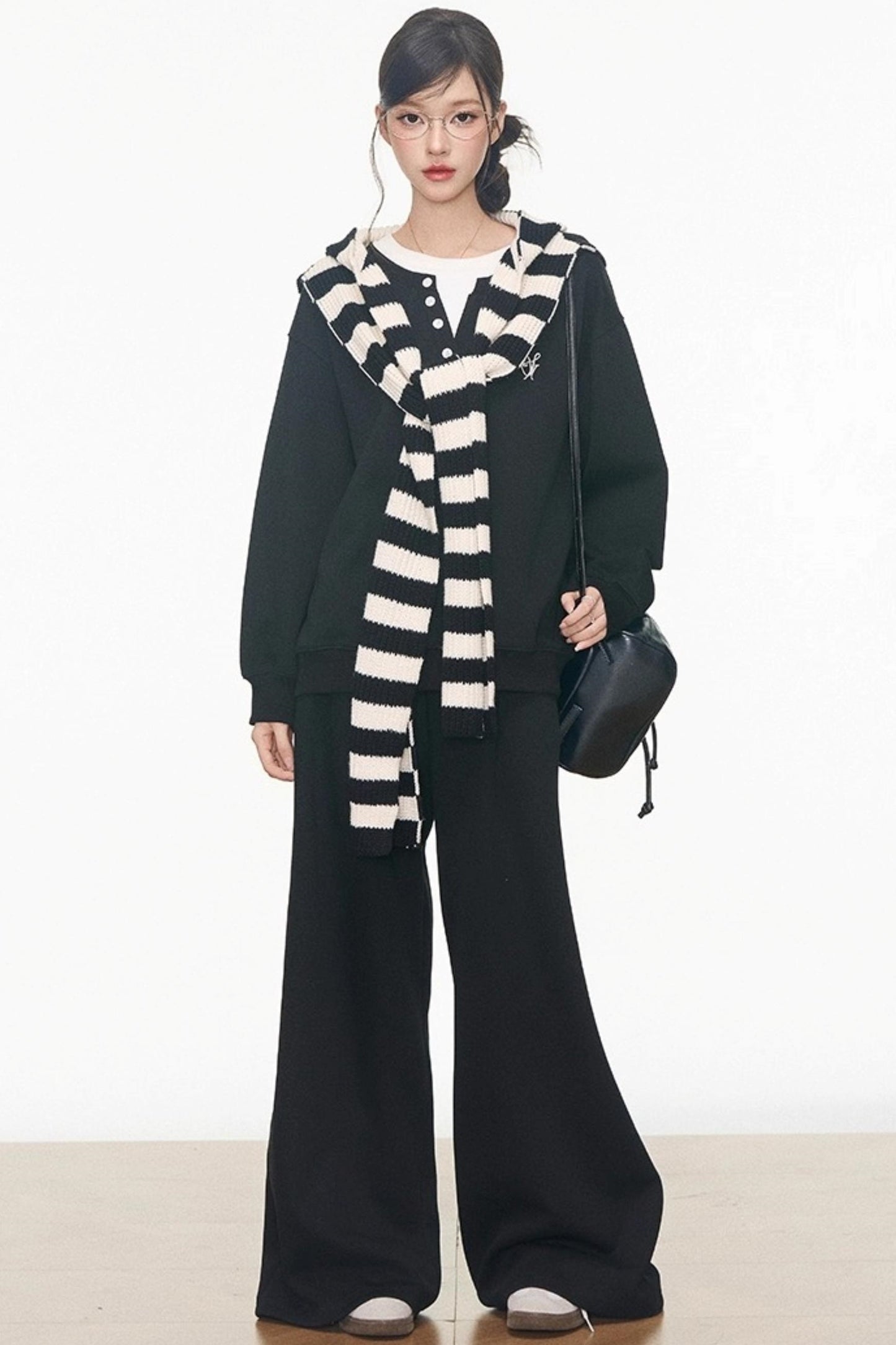 Gray Sweatshirt Set-Up