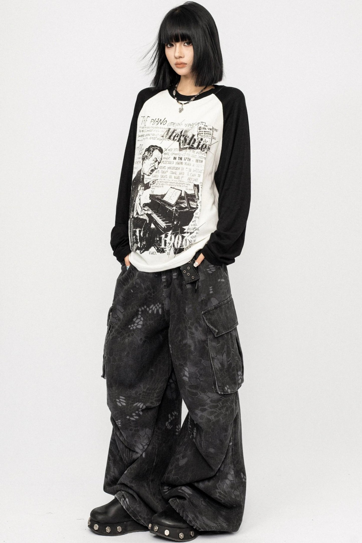 Retro Long-Sleeved T-Shirt