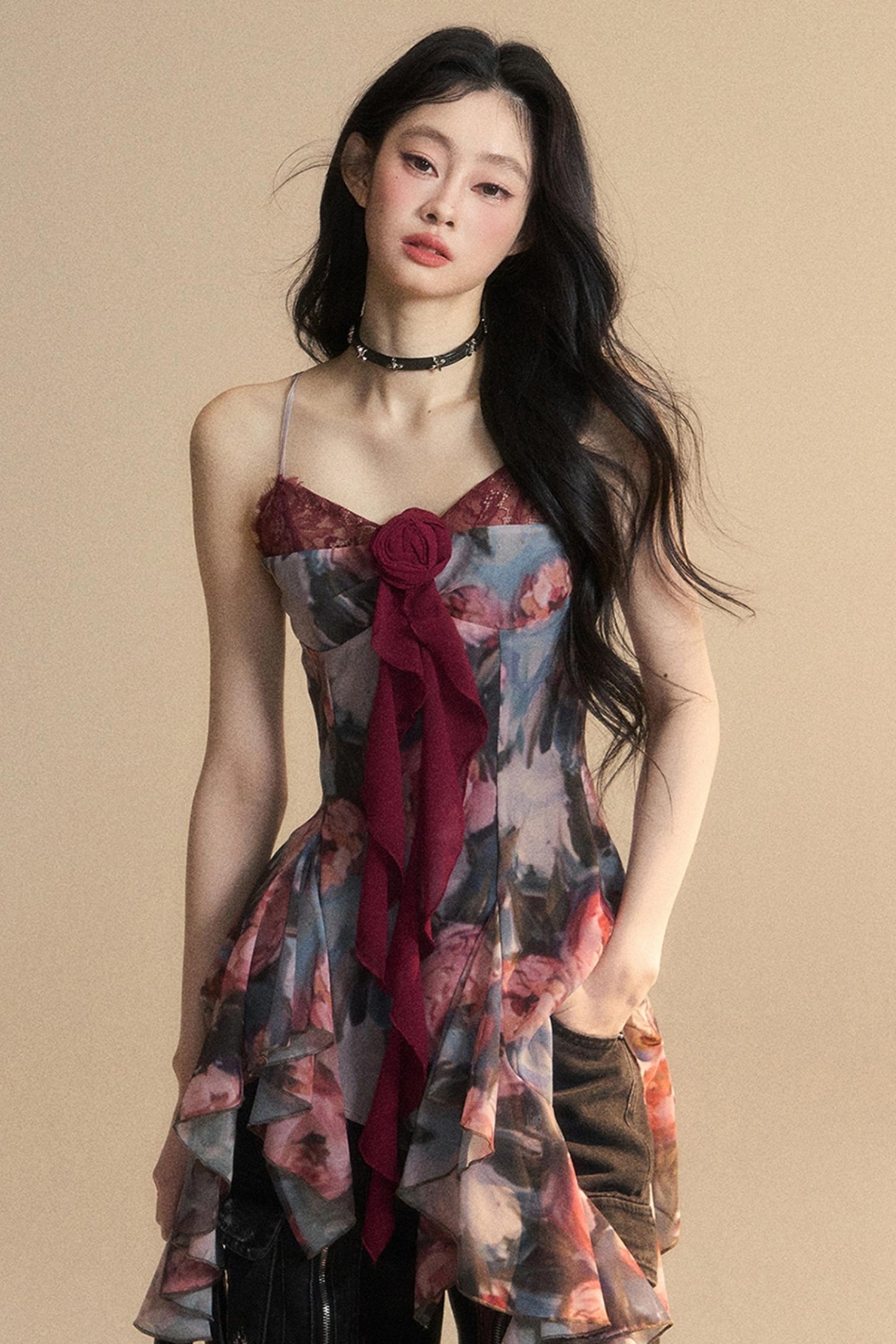 Waist-Shaped Lace Top