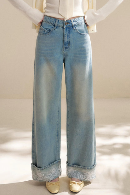 Jeans romantici in pizzo al chiaro di luna