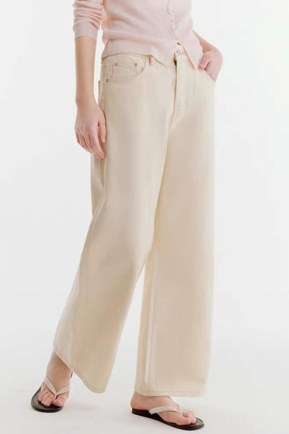 Milchig-weiße Baumwollhose