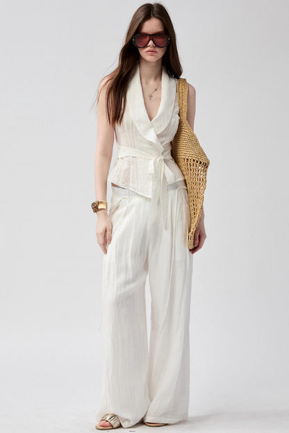 Smooth Line White Pants