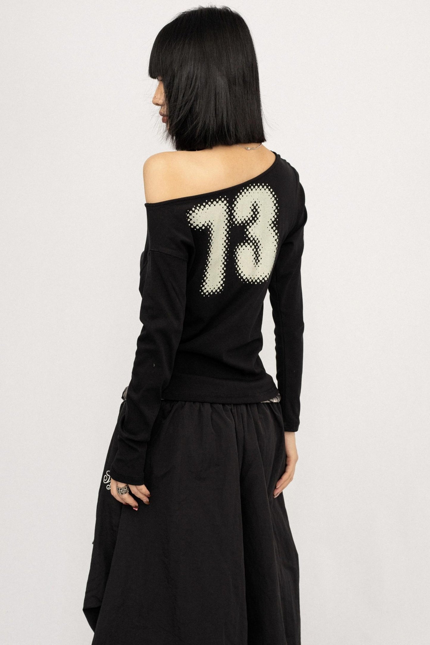 Monogram Print Off-Shoulder Slim T-Shirt