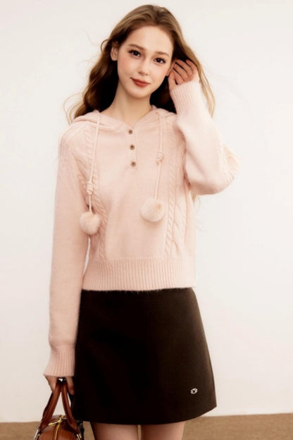 Three-Dimensional Cable Knit Hooded Sweater