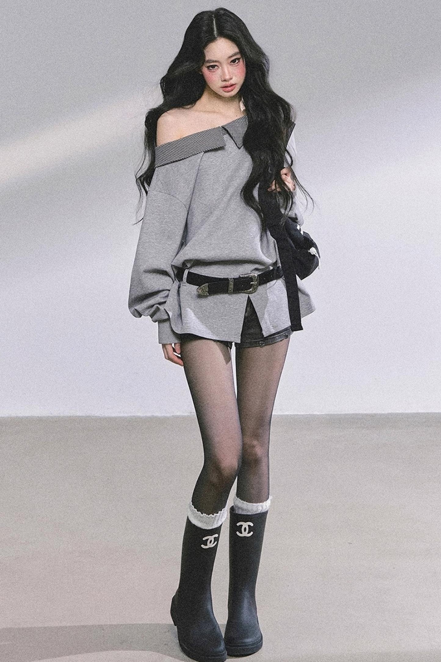 American Slanted Shoulder Plaid Sweatshirt