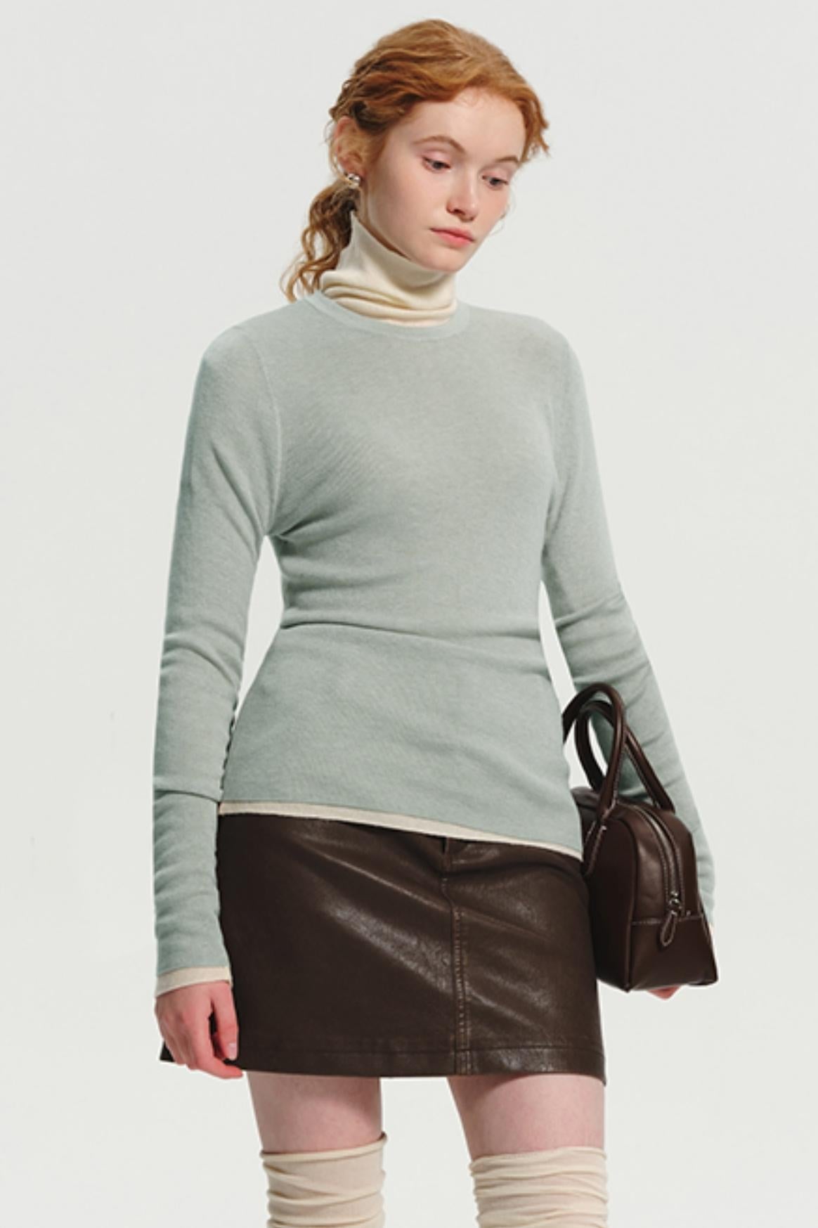 Women's Crew Neck Wool Knit Top