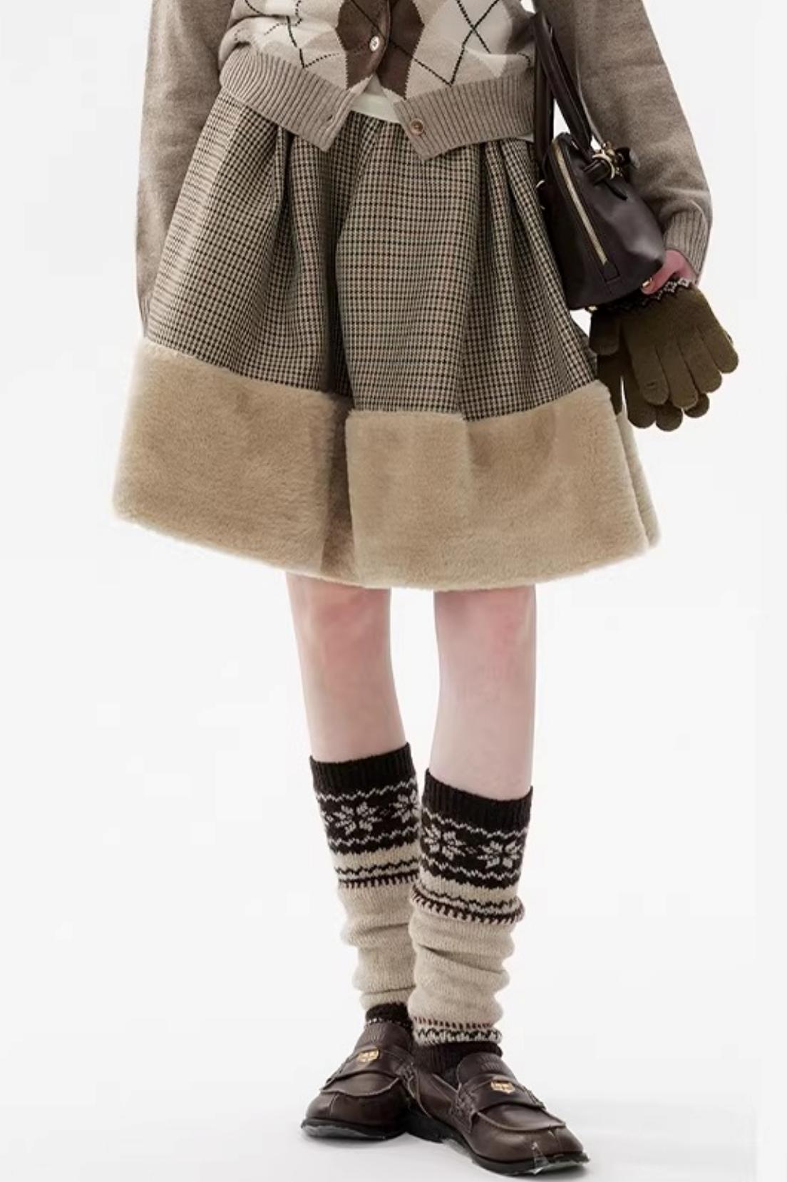 Sky Island Houndstooth Skirt