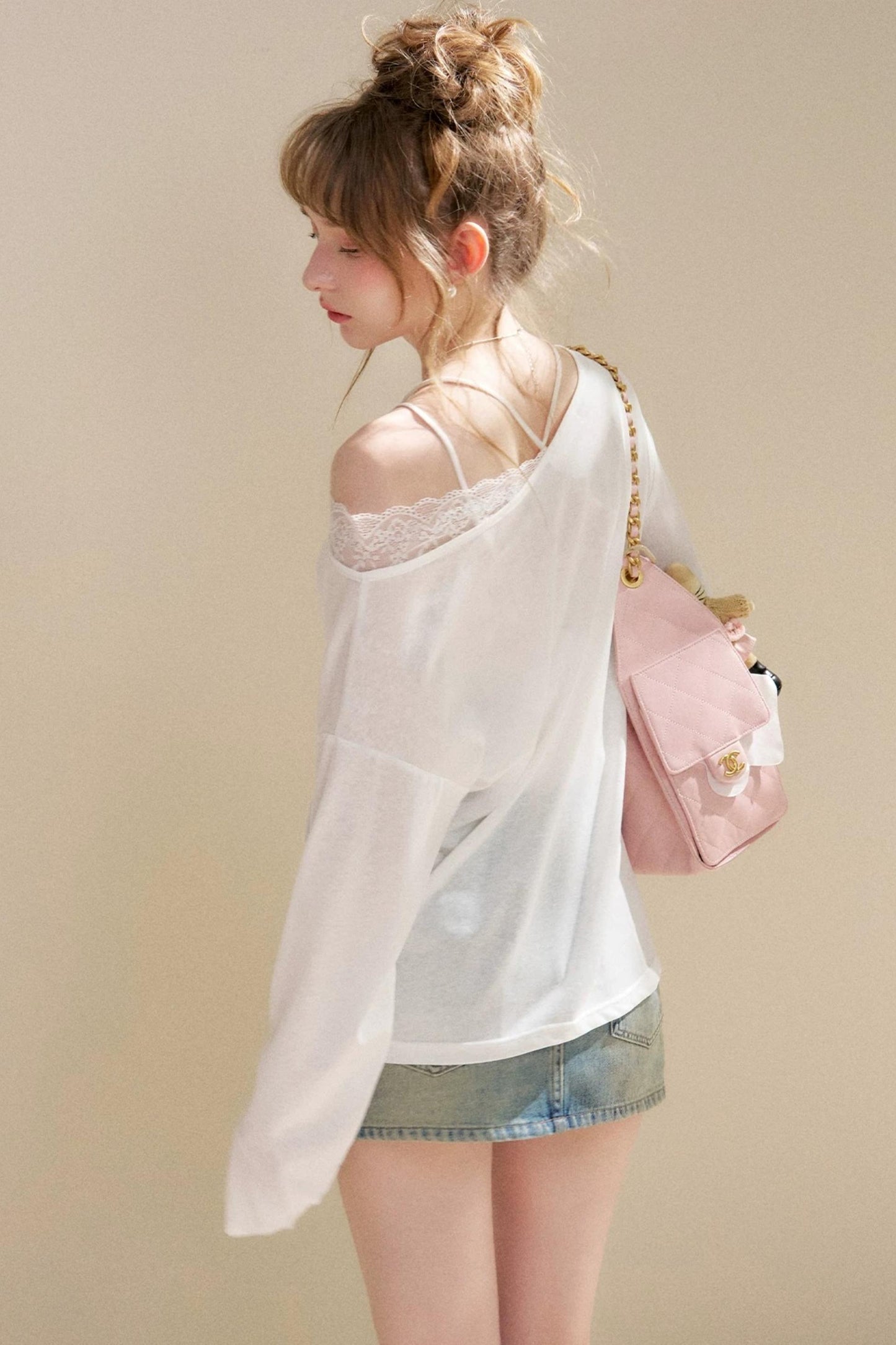 Blusa in Lyocell con Spalle Scoperte e Rose