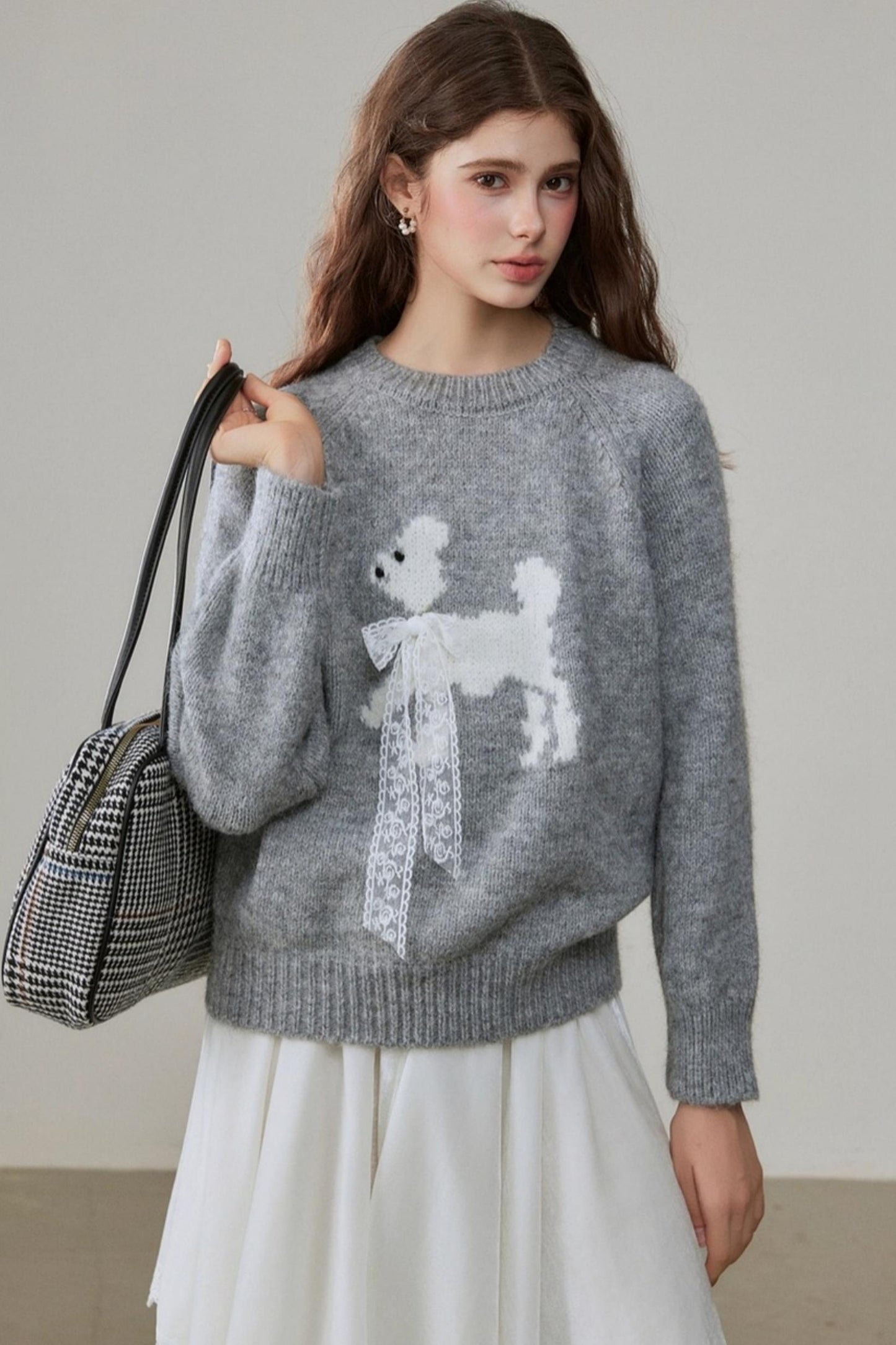 Crew Neck Puppy Design Knitwear