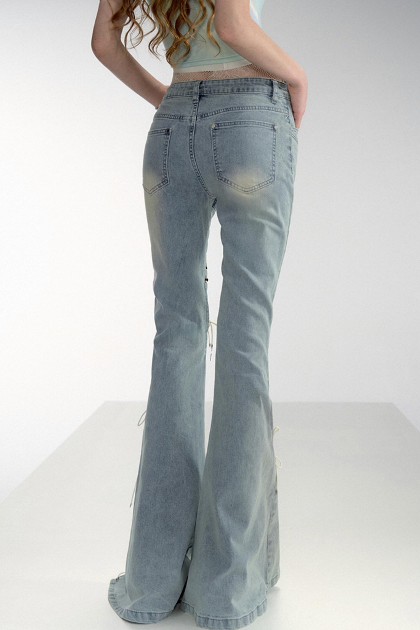 Smoky Washed Rope Flared Jeans