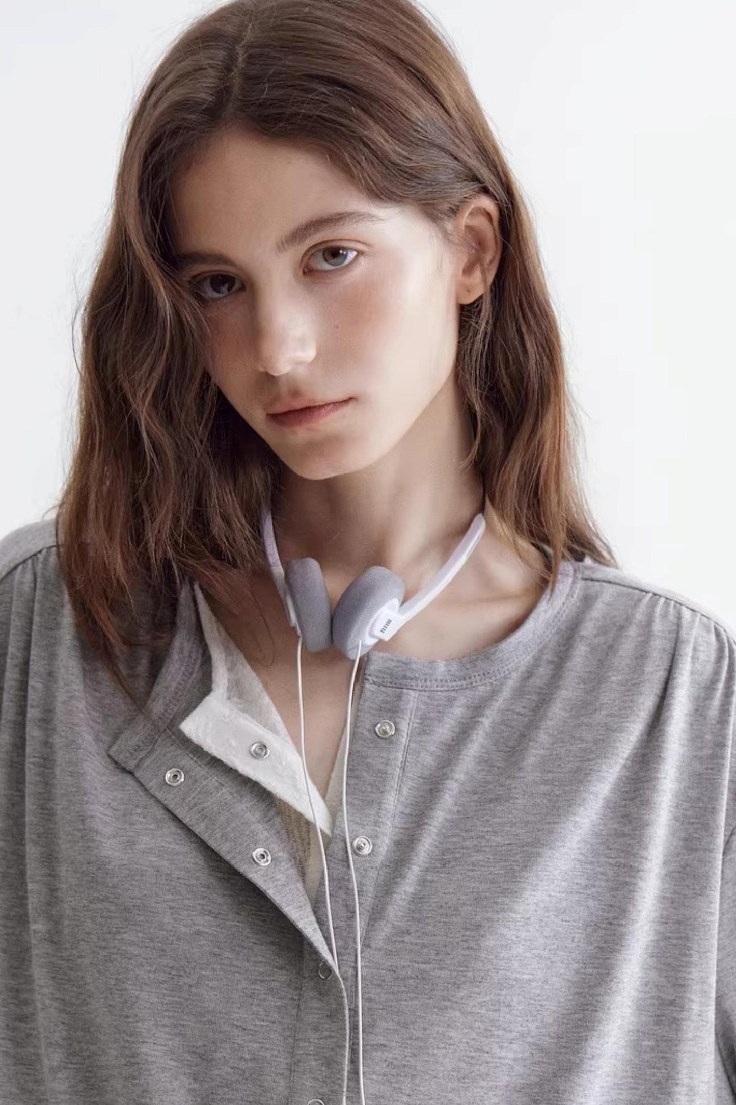 Lace Collar Fake Two-Piece T-Shirt