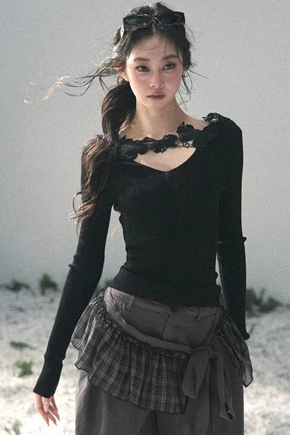 Lace-Trimmed Knitted Top