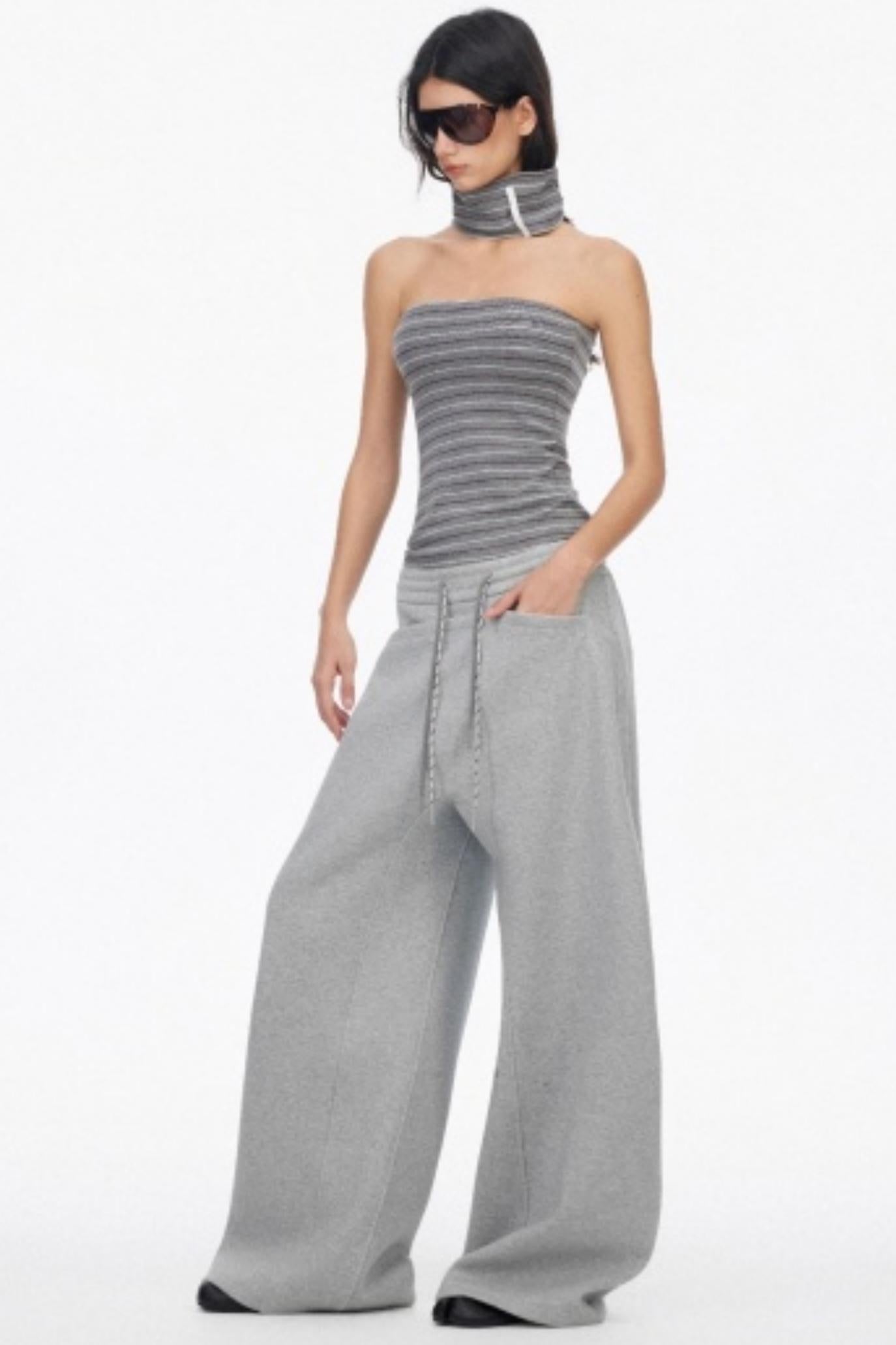 Classic Wide-Leg Fleece Sweatpants