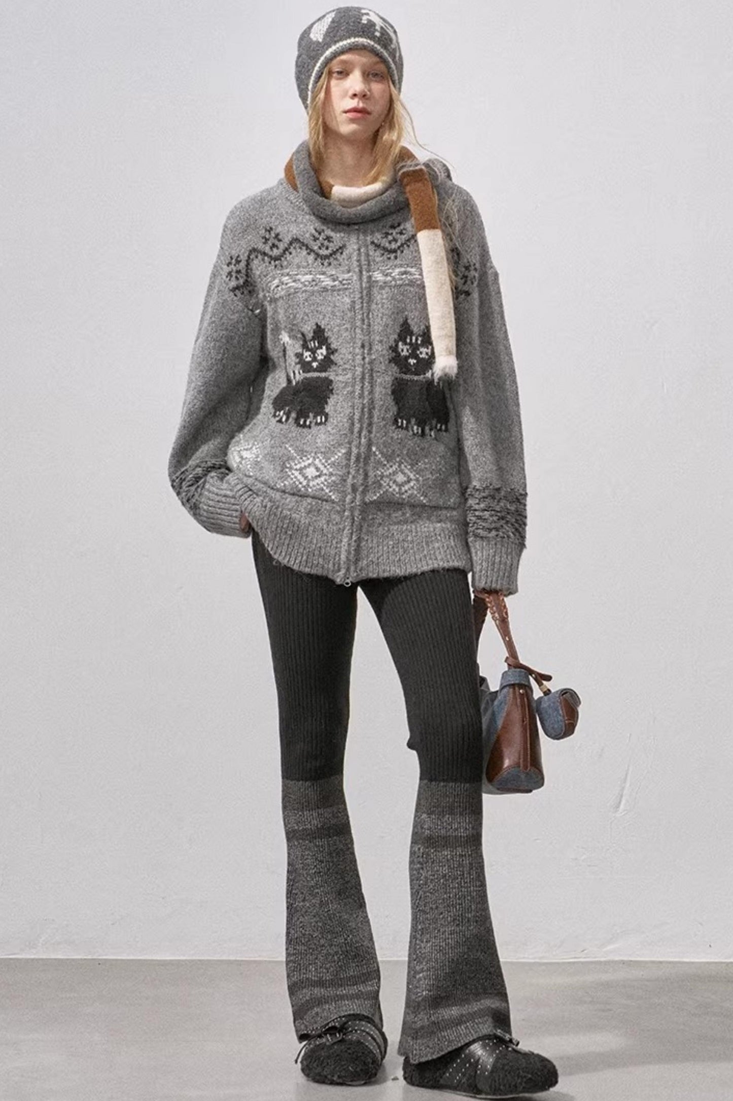 Noble Cat Knit Sweater