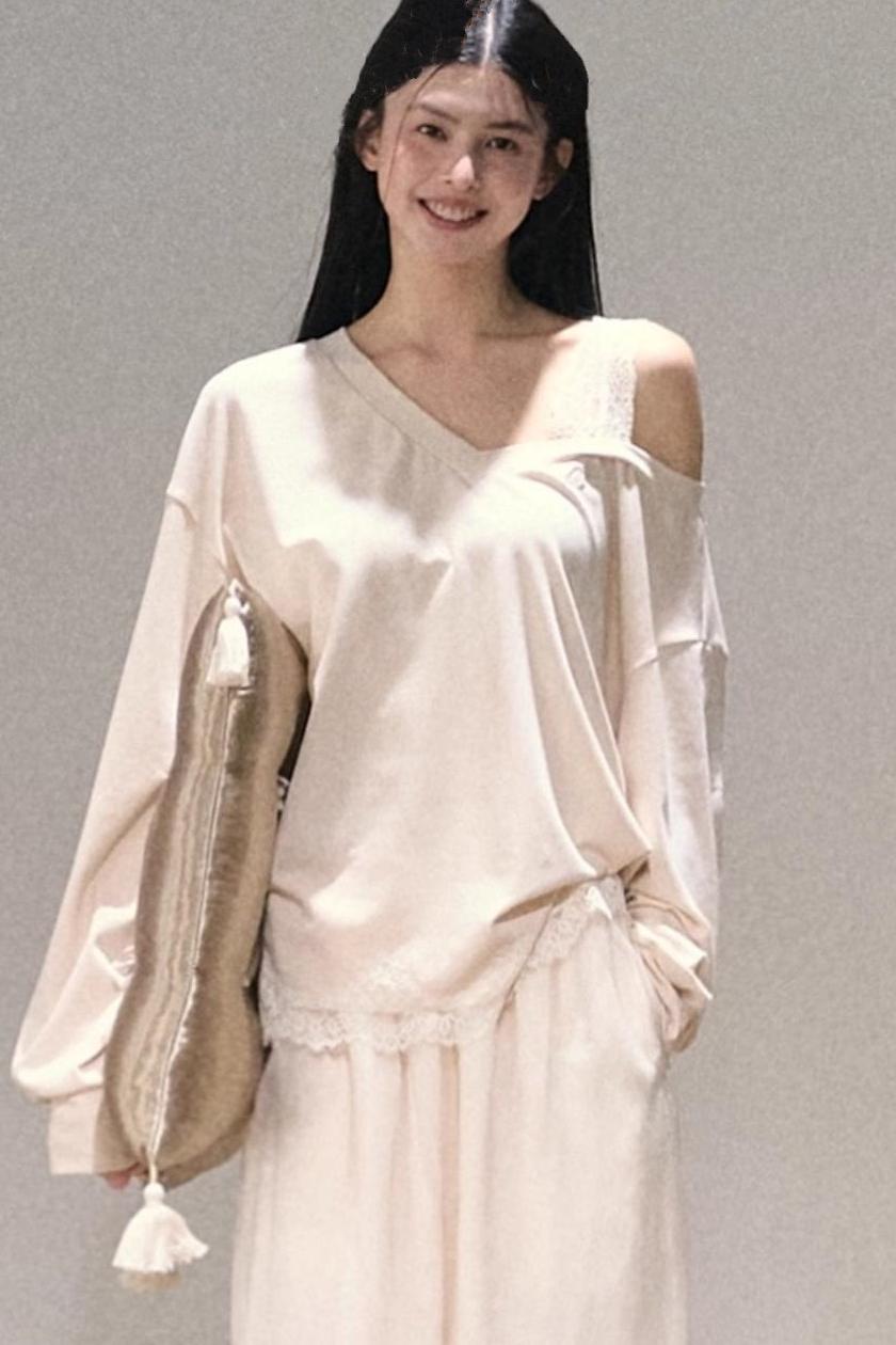 Greenery Lace Slanted Pullover Sweatshirt