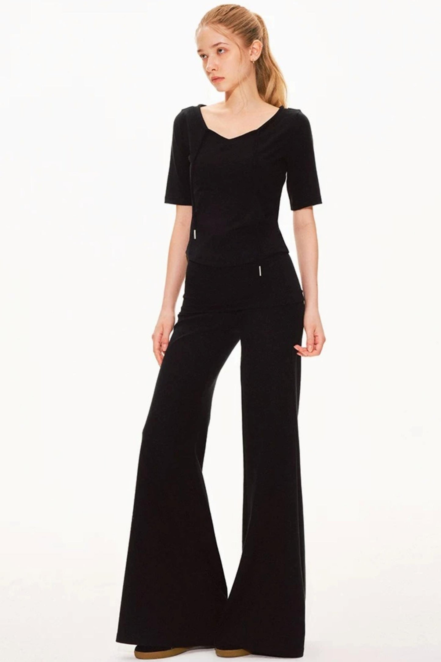 Lyocell Knit V-Neck Ensemble Set-Up