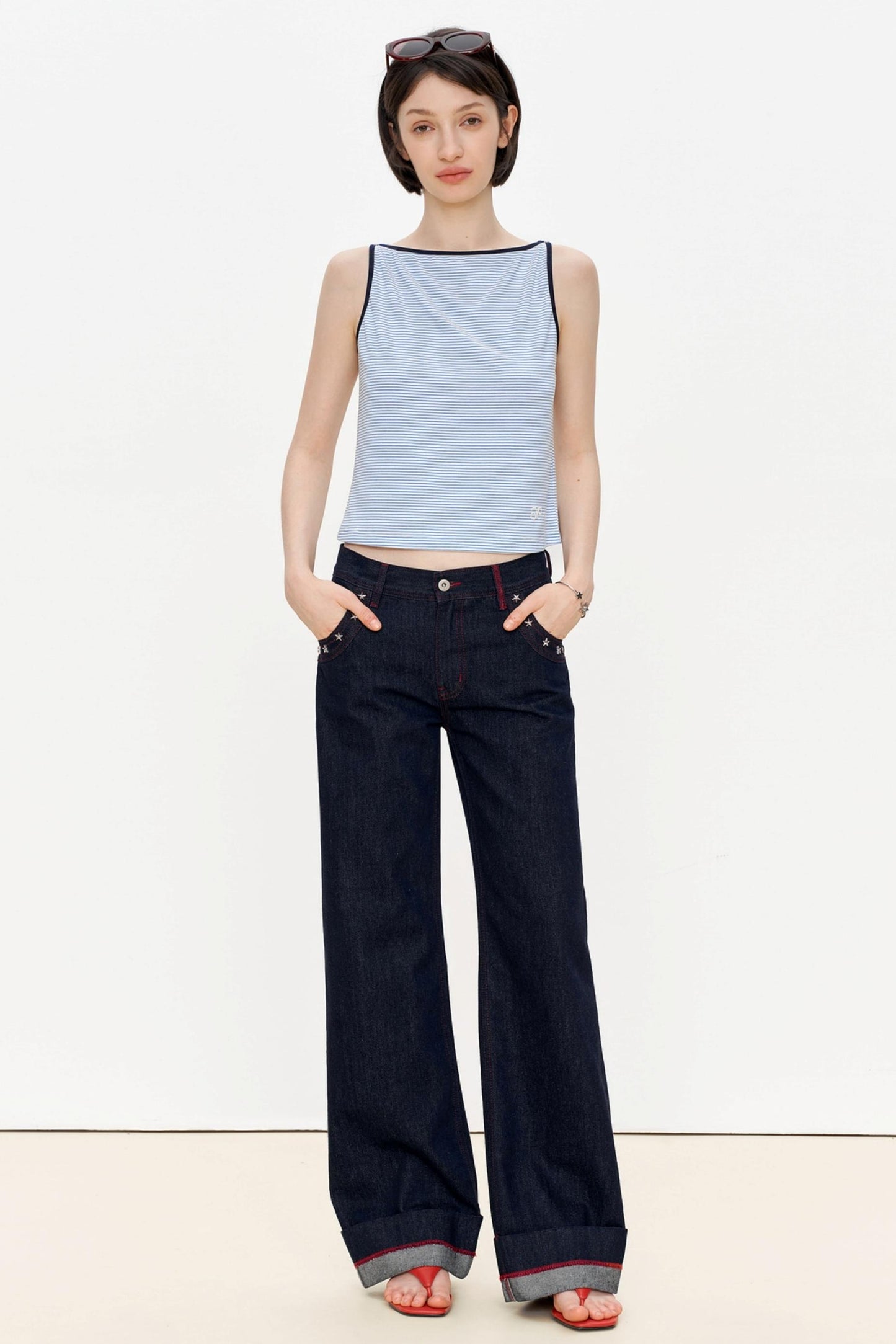 High-Waisted Loose Jeans