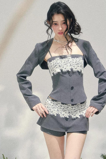 Eye-Catching Lace Spring Vest Set-Up