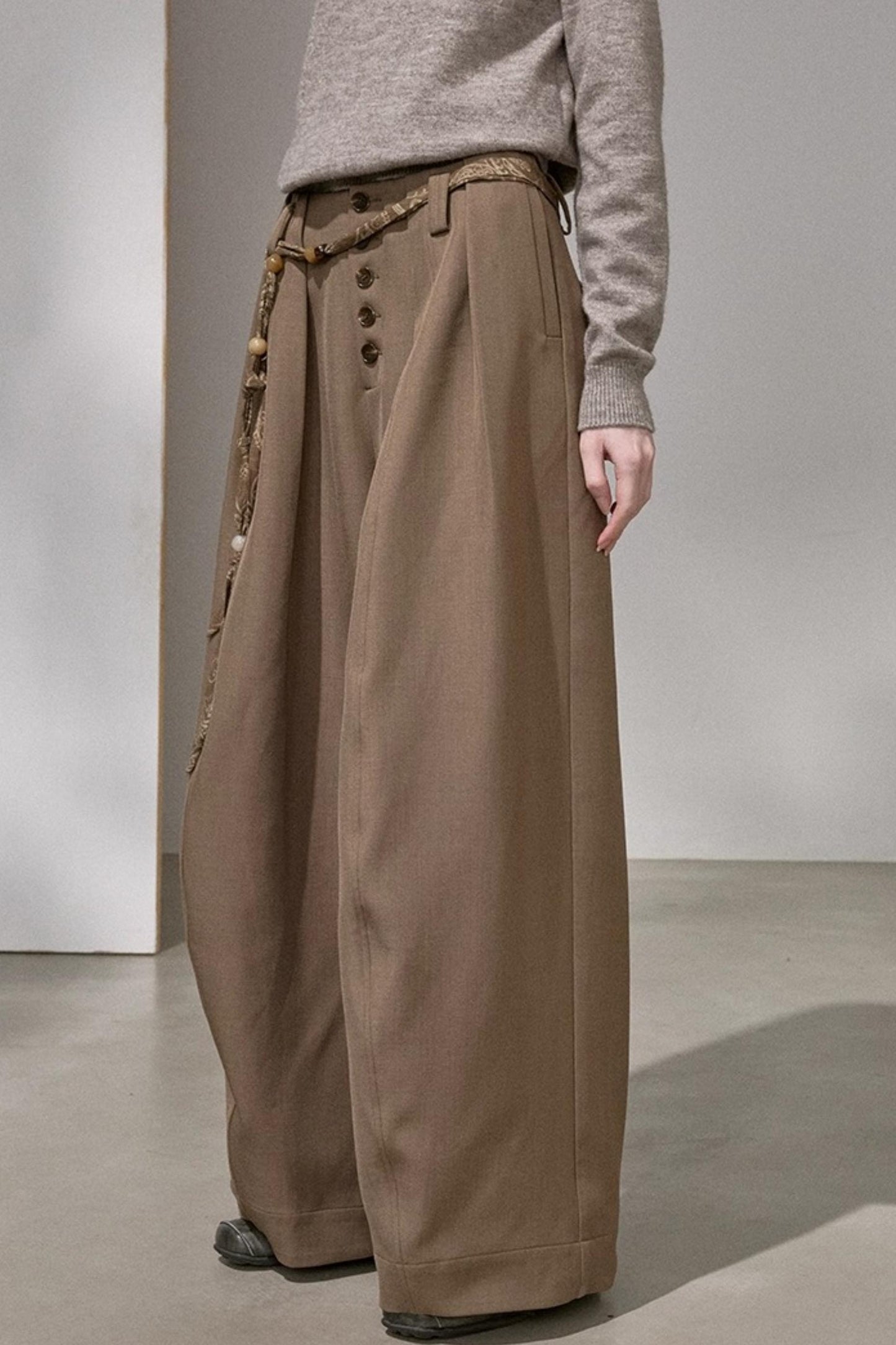 Button Pleated Winter Pants
