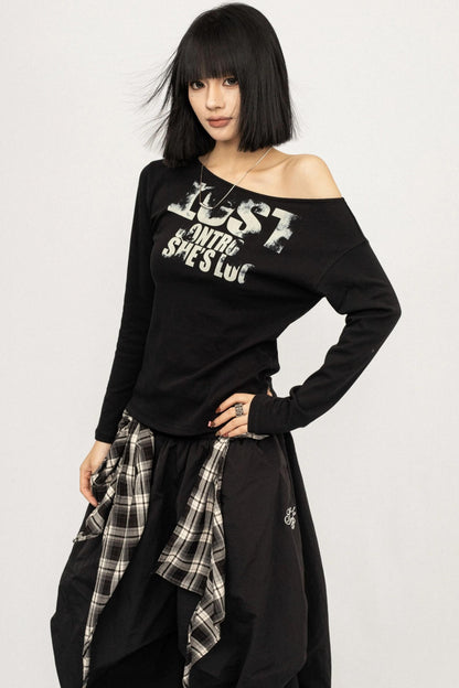 Monogram Print Off-Shoulder Slim T-Shirt