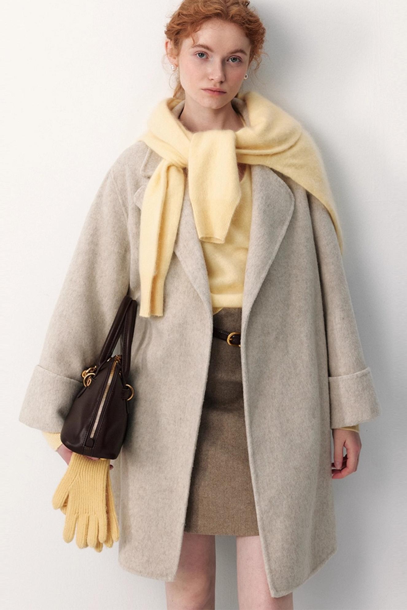 Glutinous White Wool Coat