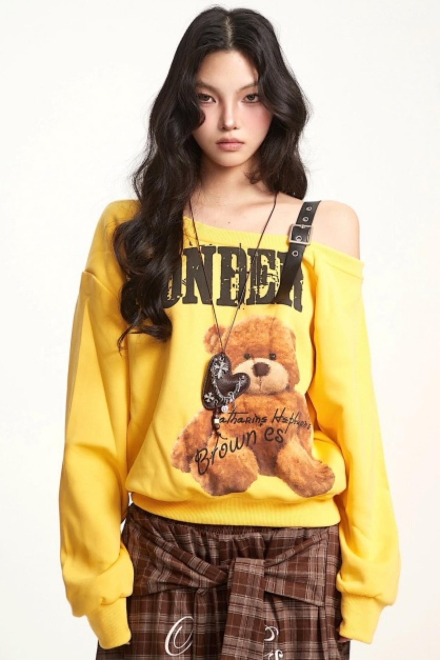 Retro Off-Shoulder Bear Sweatshirt