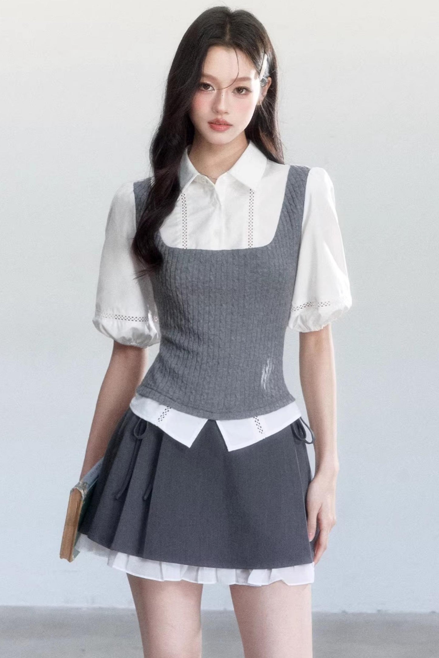 Conjunto de camisa de manga abullonada con bloques de color