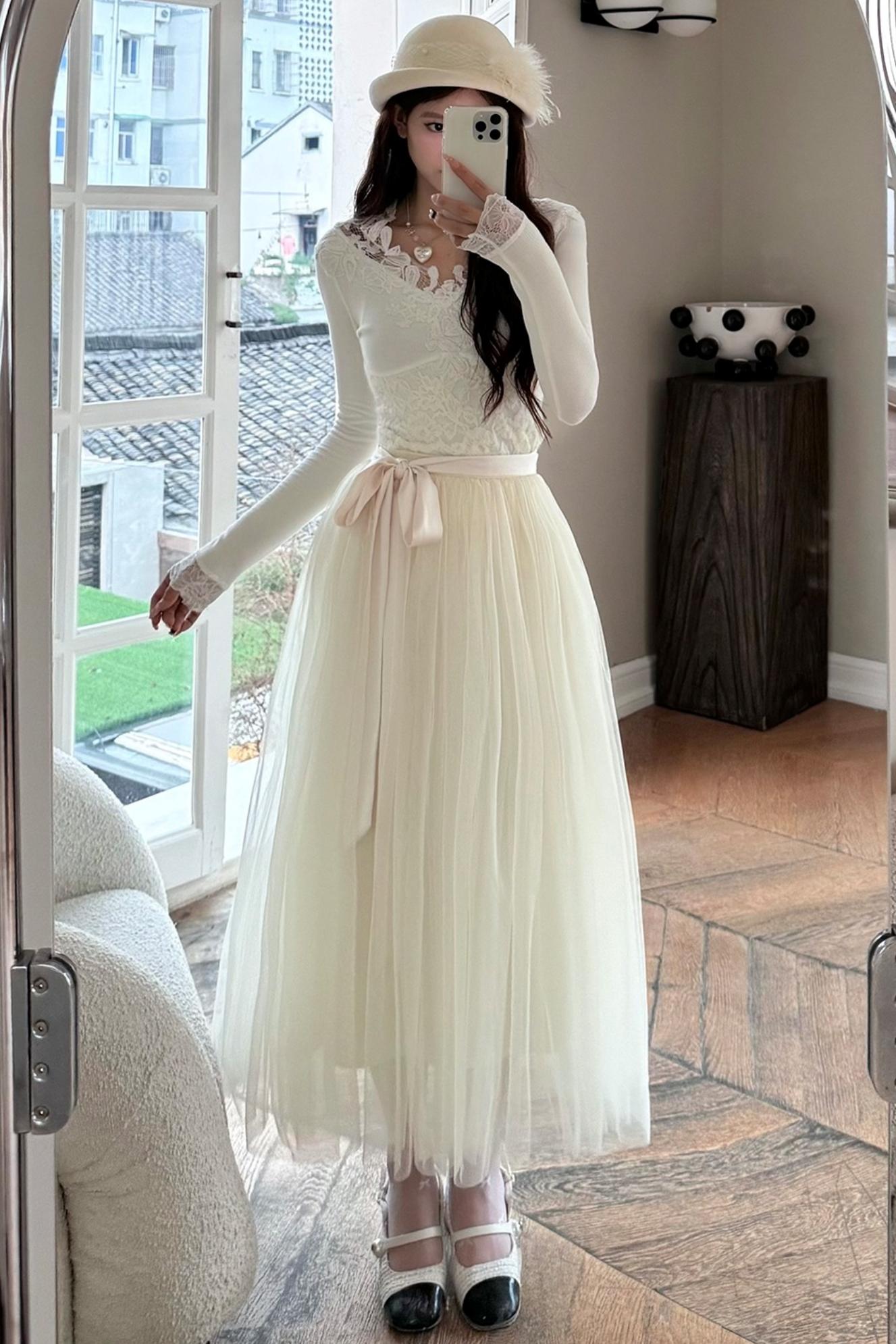 French Noble Lace Dress Set-Up