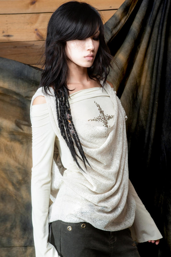 Diamond Collar One-Shoulder Long Sleeve T-Shirt