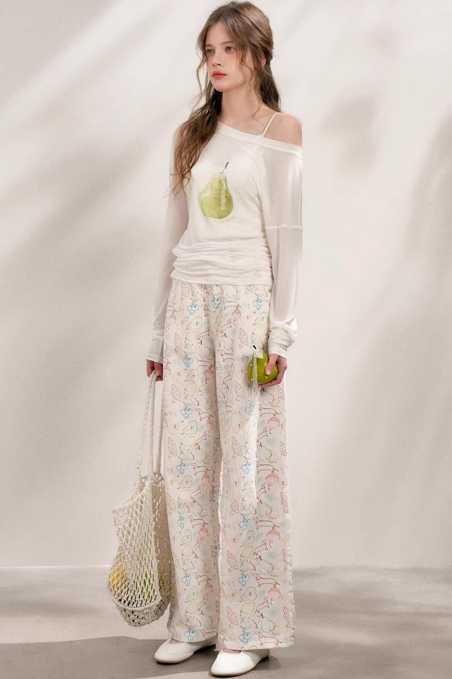 White Floral Wide-Leg Jeans