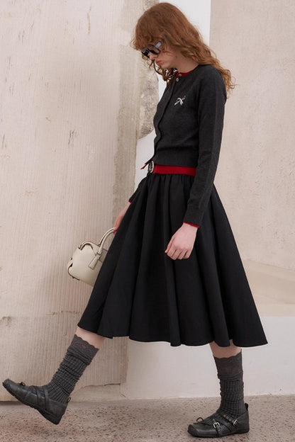 Three-Dimensional Pleated Skirt