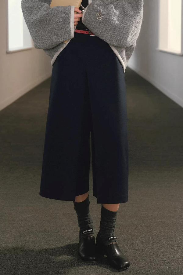 Pleated Wide-Leg Pants