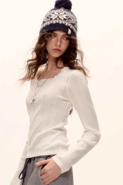 Lace-Trimmed Bow Hollow Knit Top