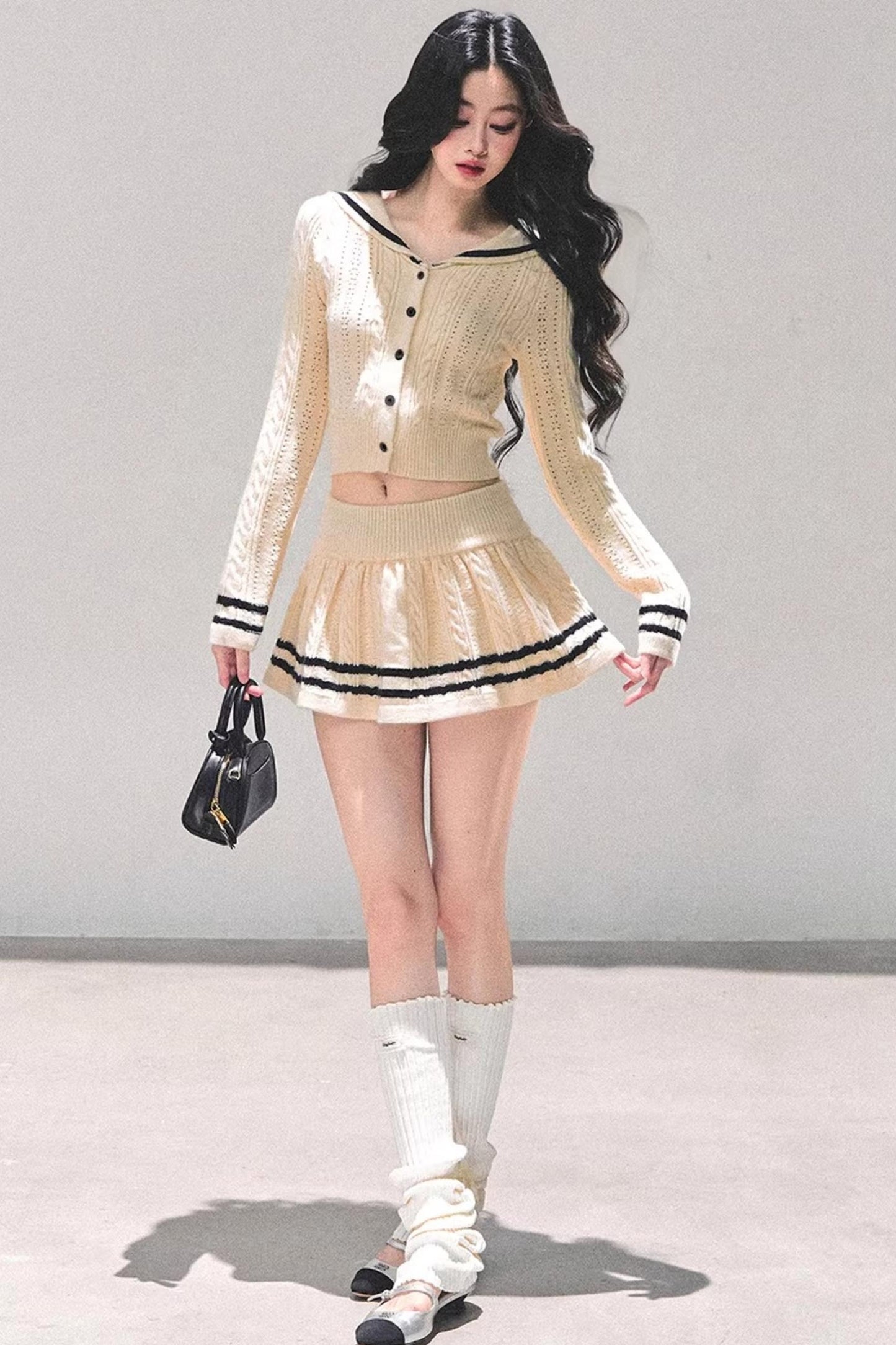 Red Evening Breeze Knitted Sweater Set-Up