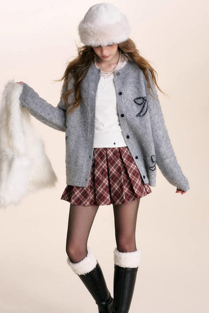 Contrasting Color Bias-Cut Pleated Short Skirt