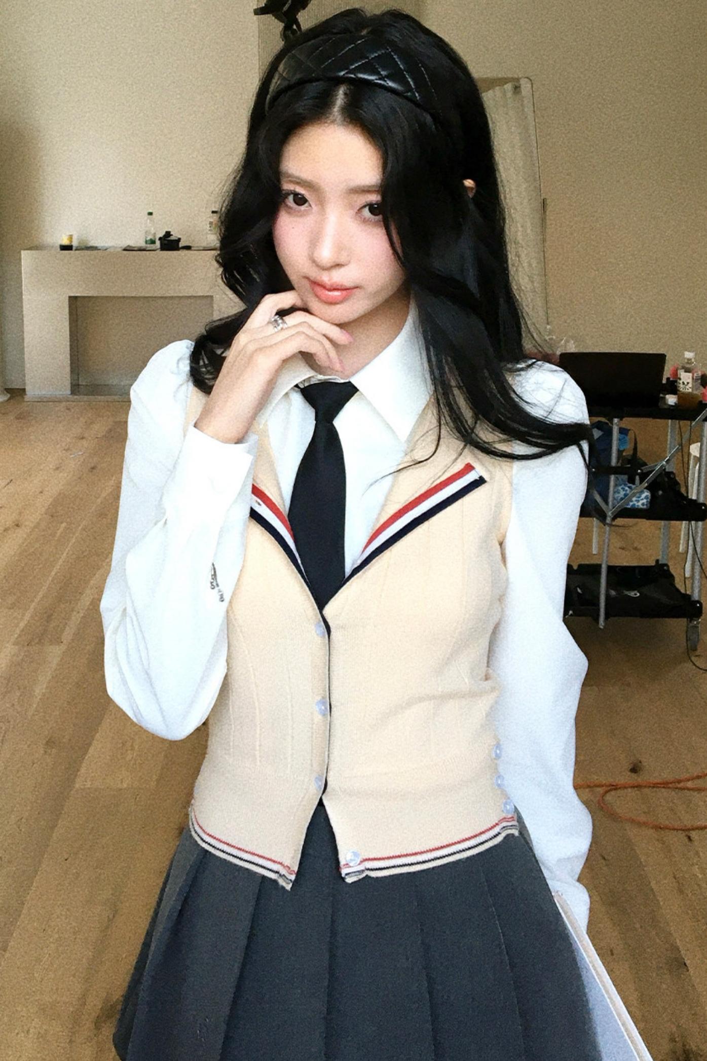 Finnish College Knitted Cardigan Set-Up