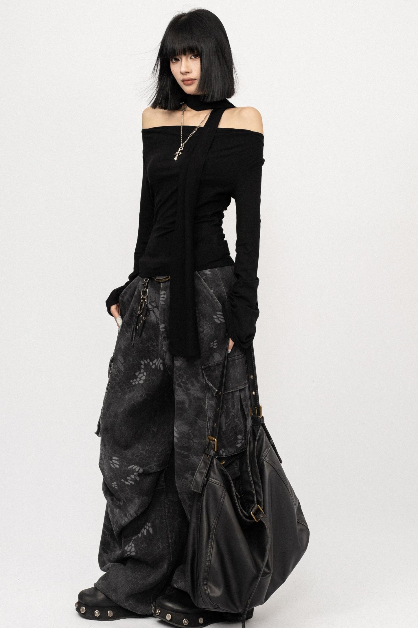 Autumn Slim Black Top