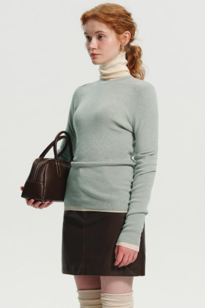 Women's Crew Neck Wool Knit Top