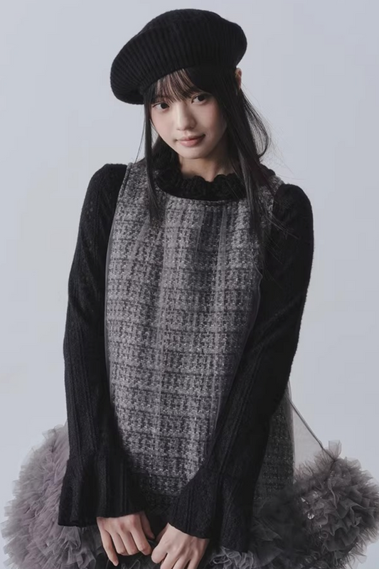 Floral Collar Knit Top