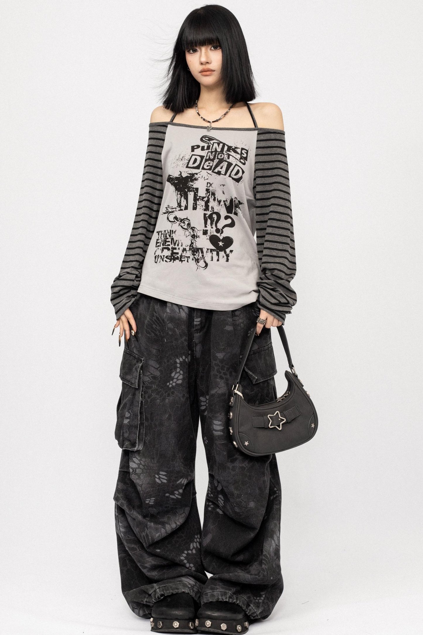 Loose Fit Spliced One-Shoulder Top