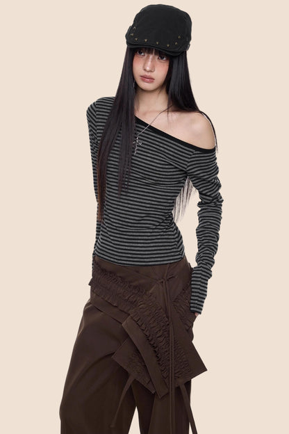 Tight Fit Minimal Top