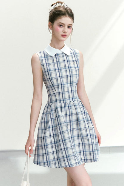 Abito elegante a quadri blu