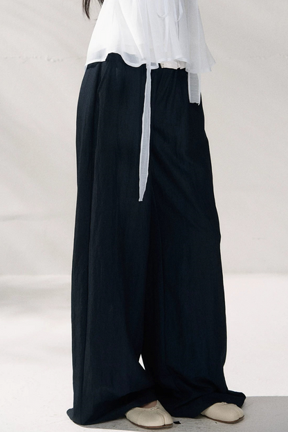 Pantaloni casual ampi a vita alta