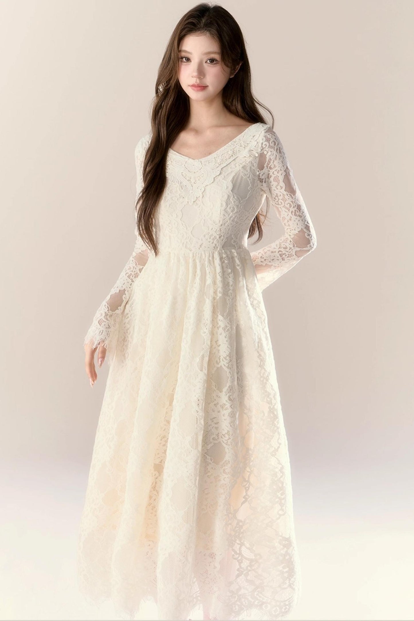Lace Story Long Dress