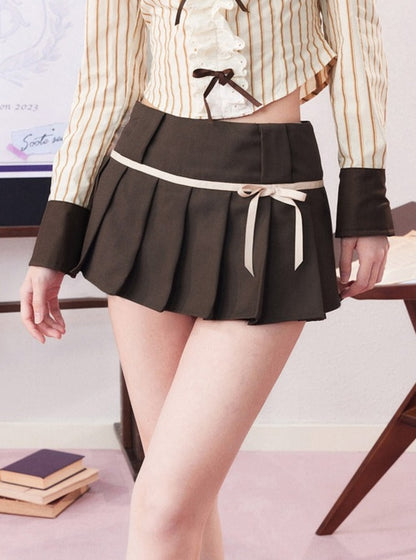 Low-rise tie bow mini skirt