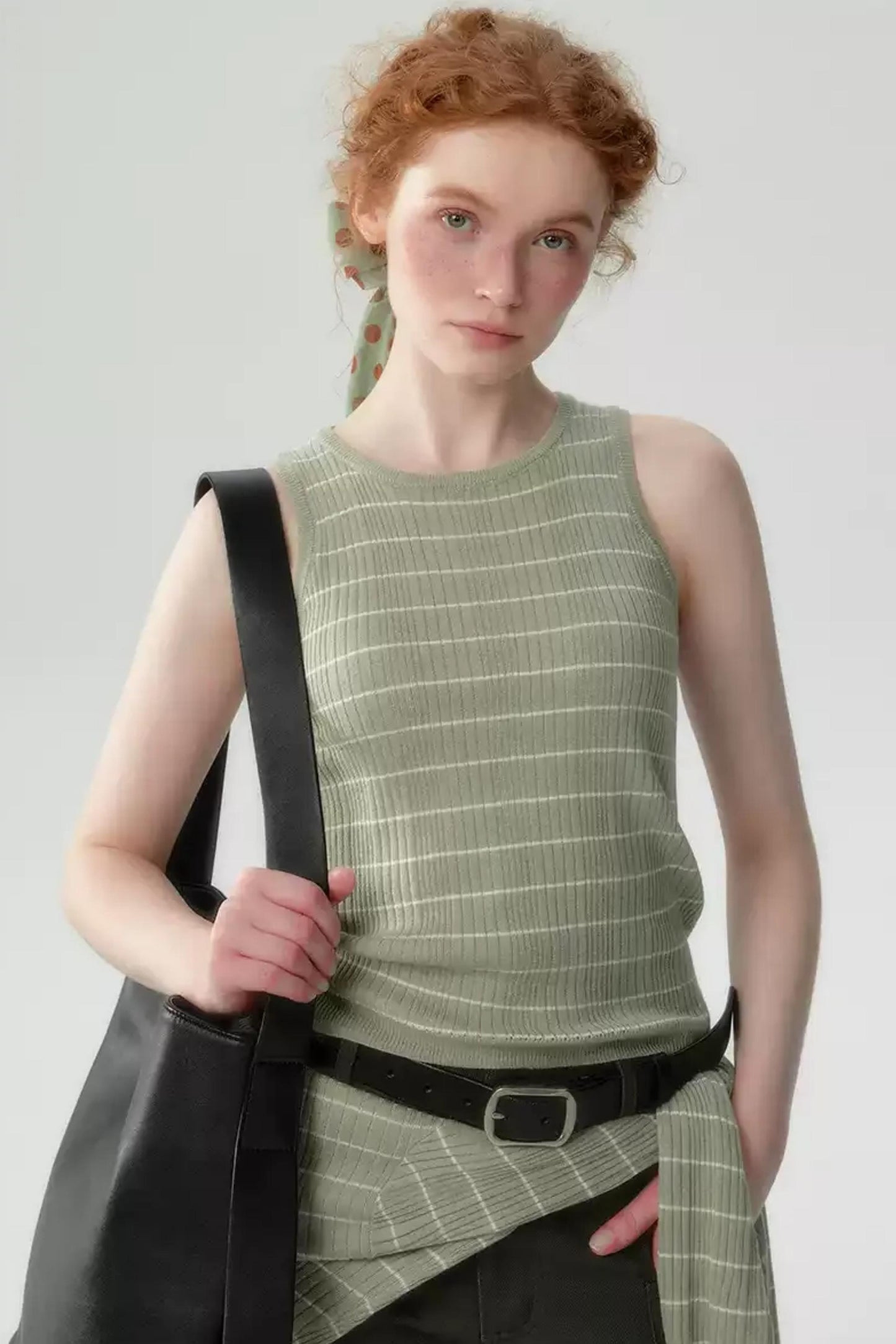 Set top cardigan in lana color muschio chiaro