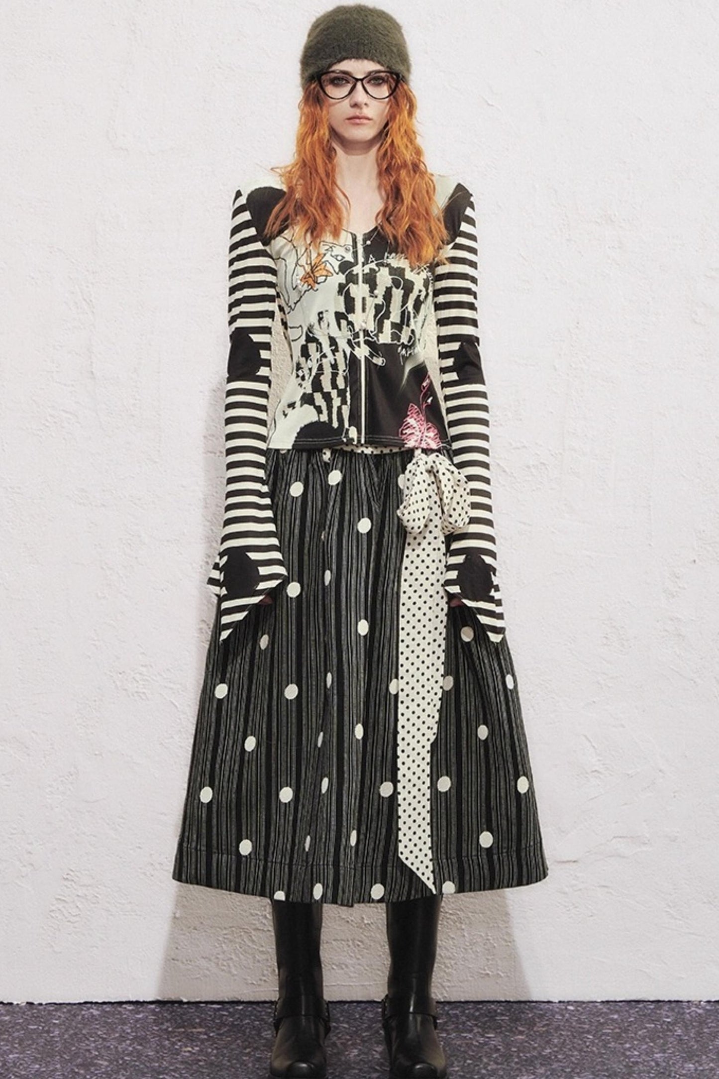 Hand-Painted Cat Chase Hooded Top