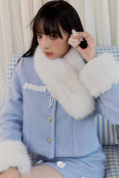 Blumengeschmückter eleganter Anzug-Set 