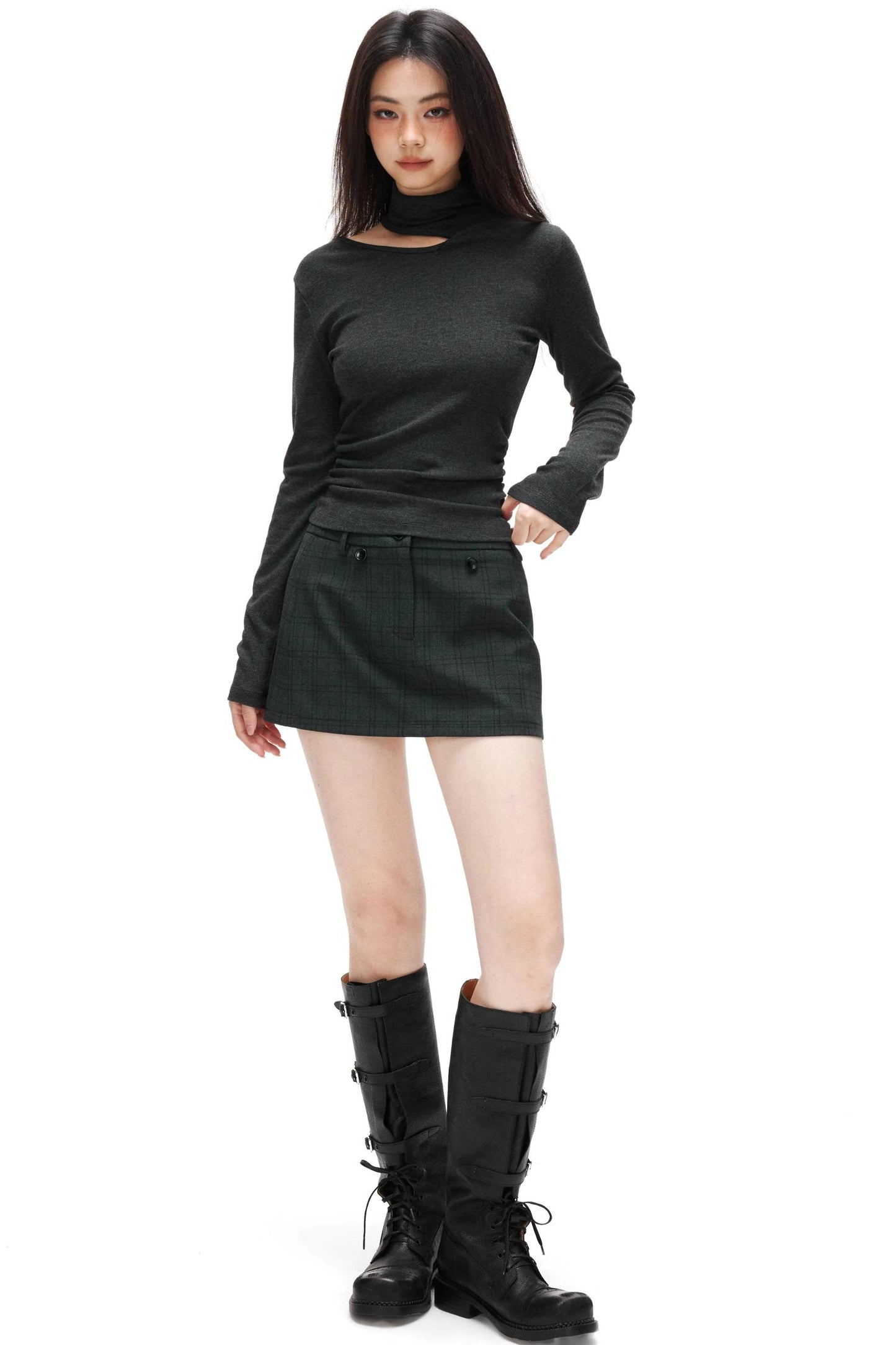 Thin Velvet Pleated Turtleneck Top